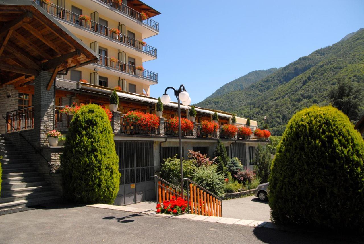 Hotel Monte Nebin 삼페이레 외부 사진